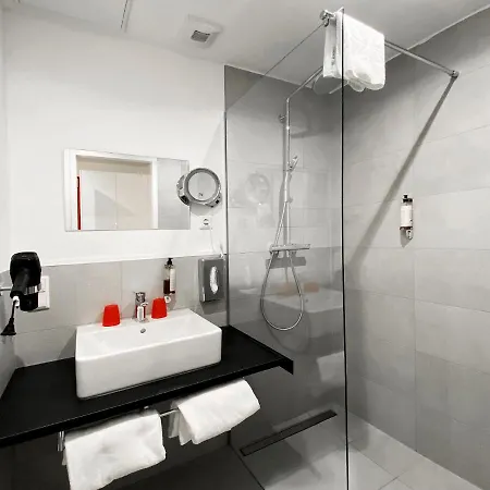Dormero Hotel 4*